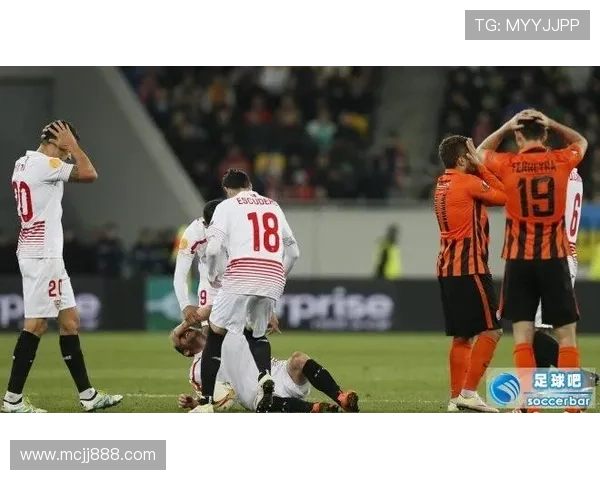 本赛季足球伤病解析：特殊与常见并存